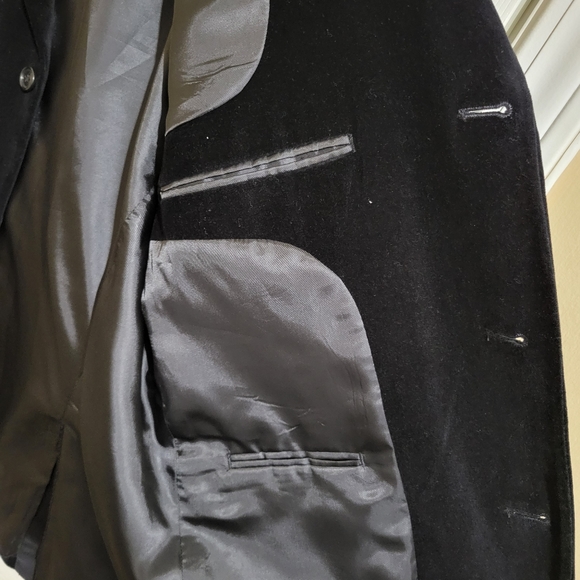 Mens Sports Jacket - Picture 3 of 5